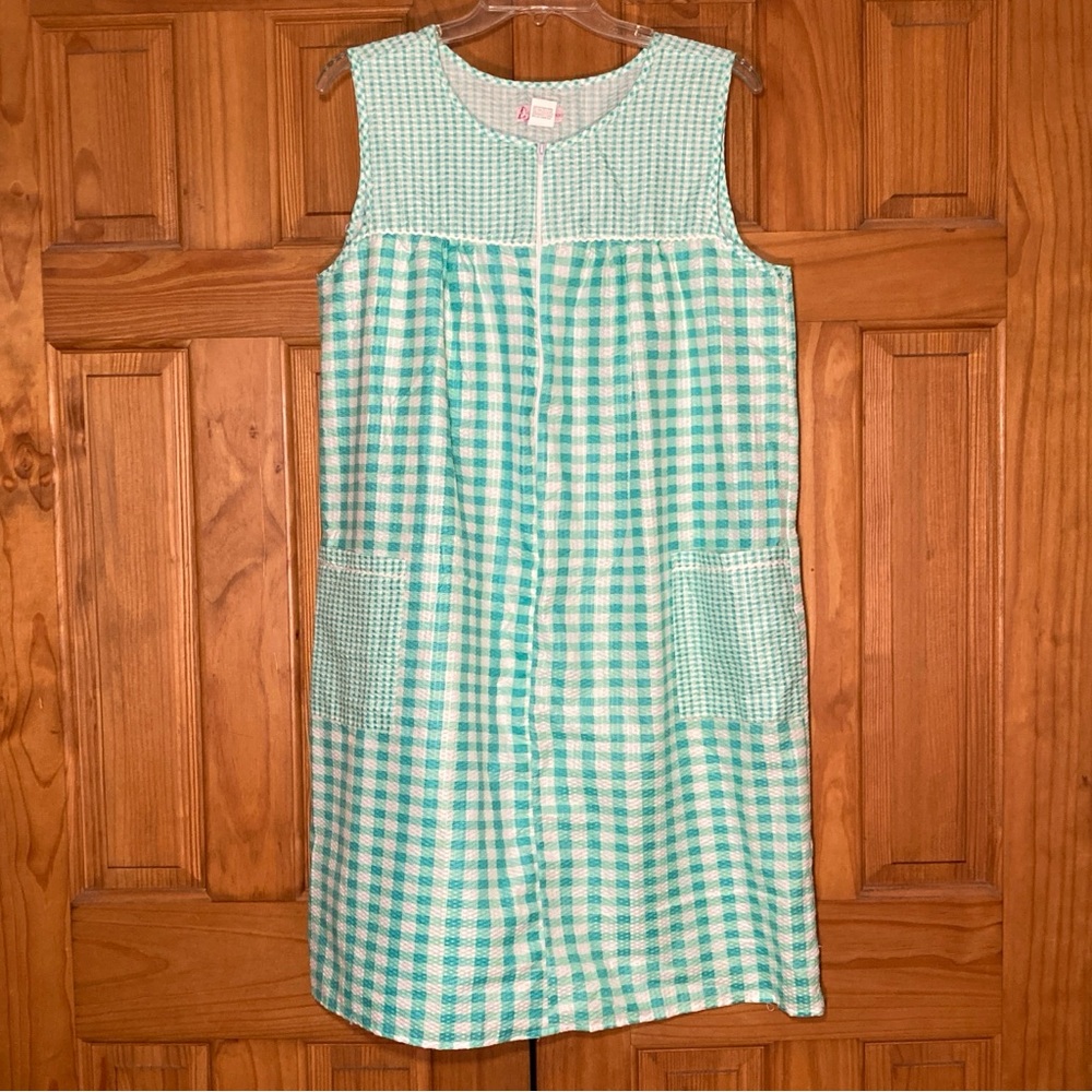NWOT Lati Fashion Sleepwear Lightweight Nightgown Housecoat Green Size L Large